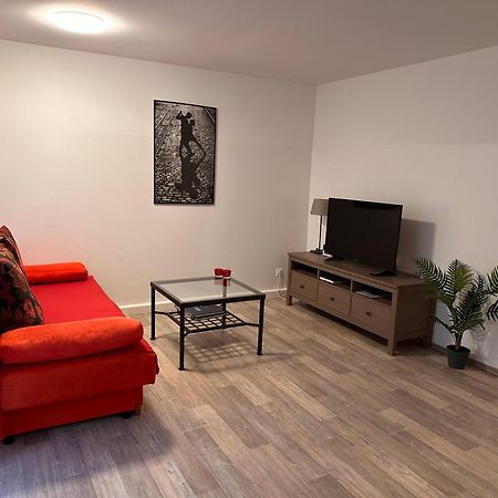 Tango Ferienwohnung Winnenden Exterior foto